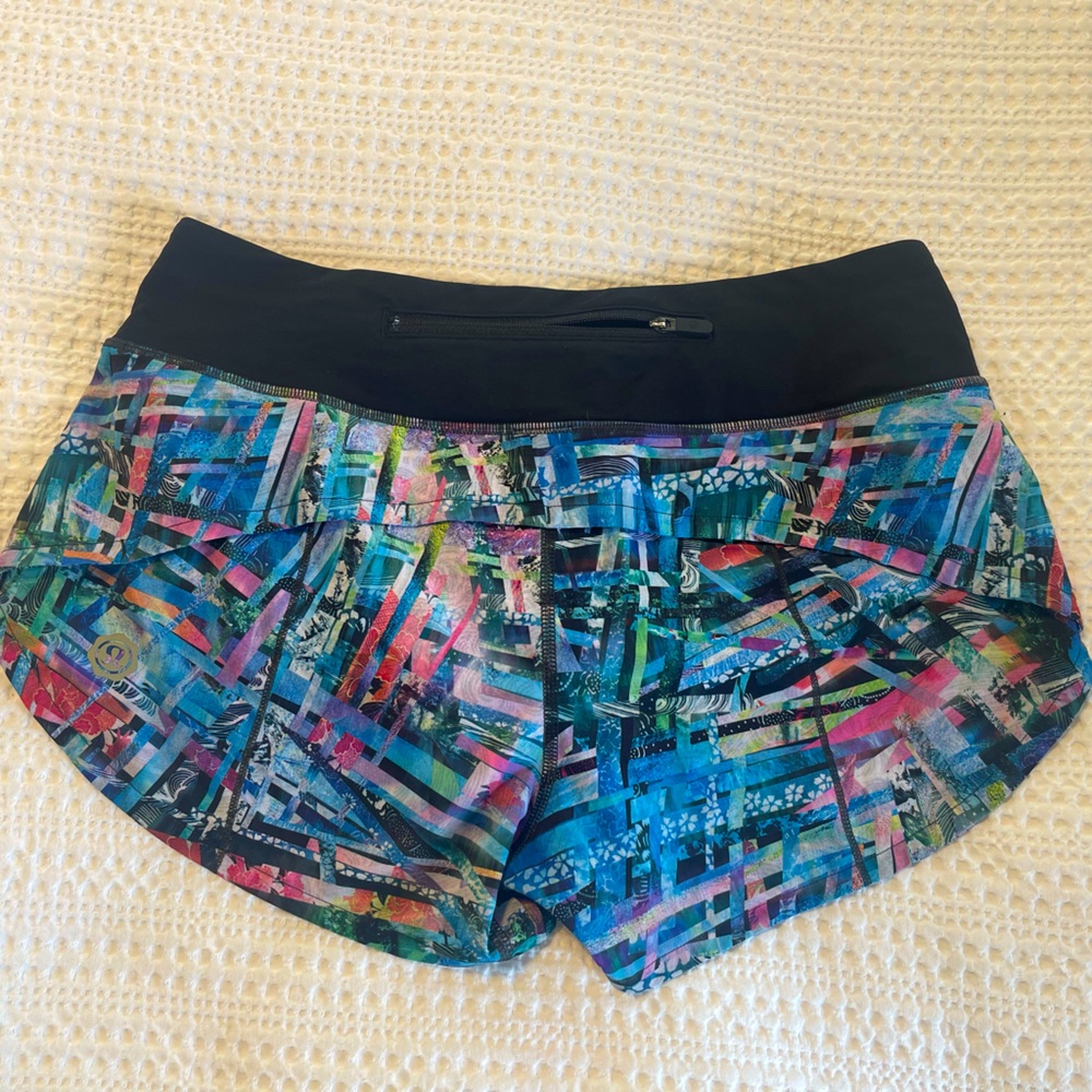 lululemon special edition Seawheeze 2018 Speed Up Shorts Sz 4 in EBRW/BLK EUC